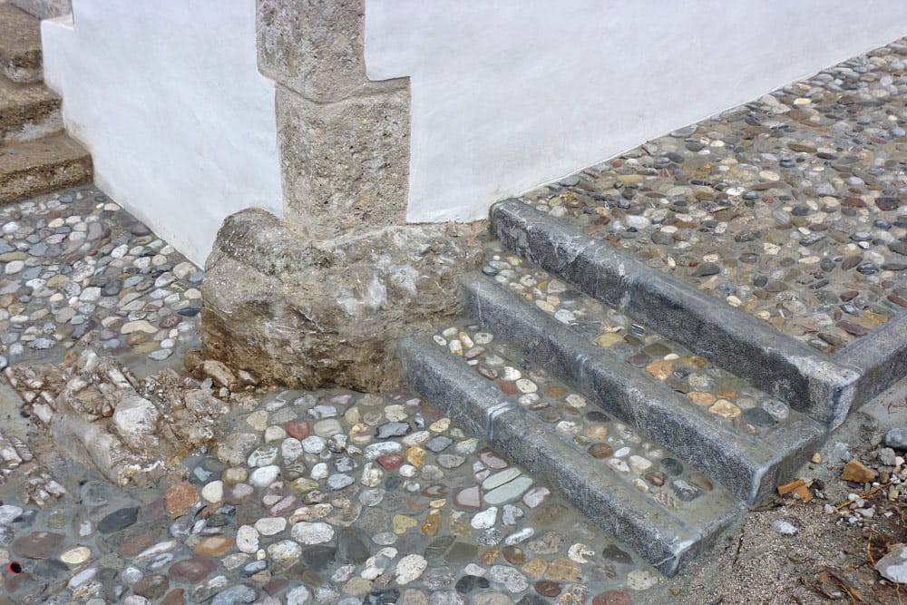 2009-2012-chiesadellaMadonna-del-Sasso-Invillino-2