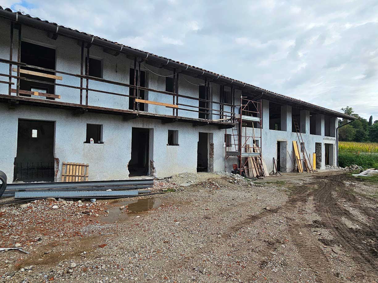 Casa_colonica_brazzacco_esterno