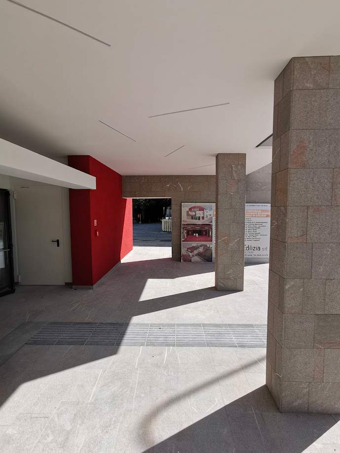 ex_cinema_Manzoni_Paderno-esterno