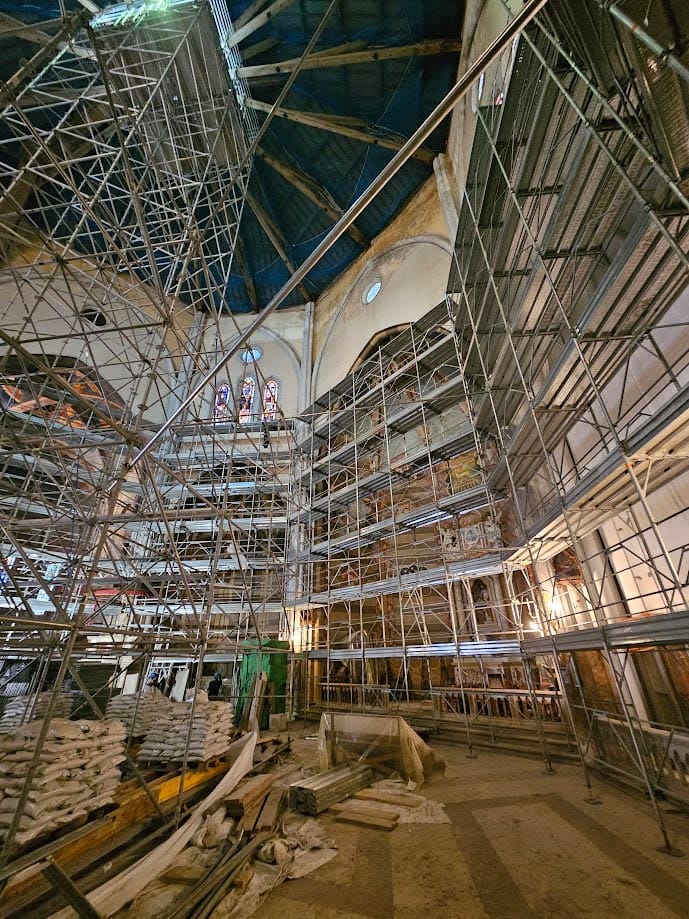 restauro_duomo_mortegliano_architetto_botto_interno
