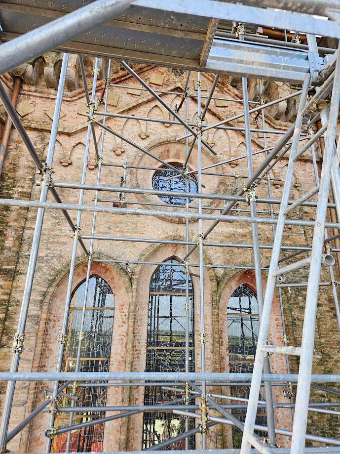 restauro_duomo_mortegliano_esterno_dettaglio